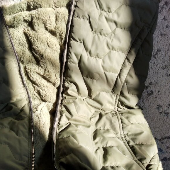 🫒🫒 LIKE NEW FREE COUNTRY REVERSIBLE VEST OLIVE GREEN ZIP FRONT SNAP POCKETS - Picture 8 of 9